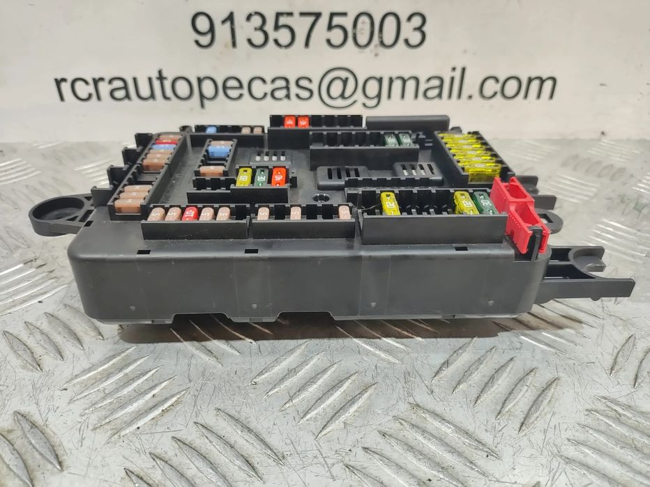 CAIXA FUSIVEIS BMW SERIE 1 F21 61149261111 9261111 TAMPA CAIXA