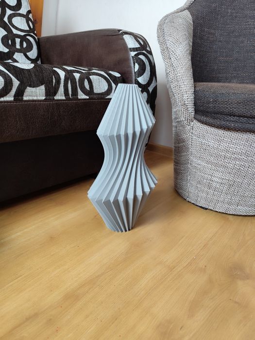 Sztuka nowoczesna , waza , wazon , ozdoba , dekoracja 40cm