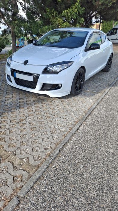 Renault megane coupe gt-line