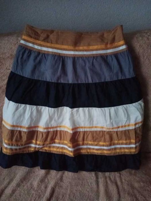 Spódnica wielokorowa