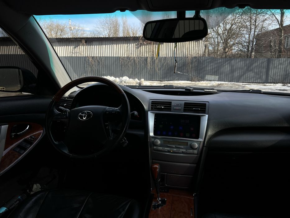 Продам Toyota Camry 40