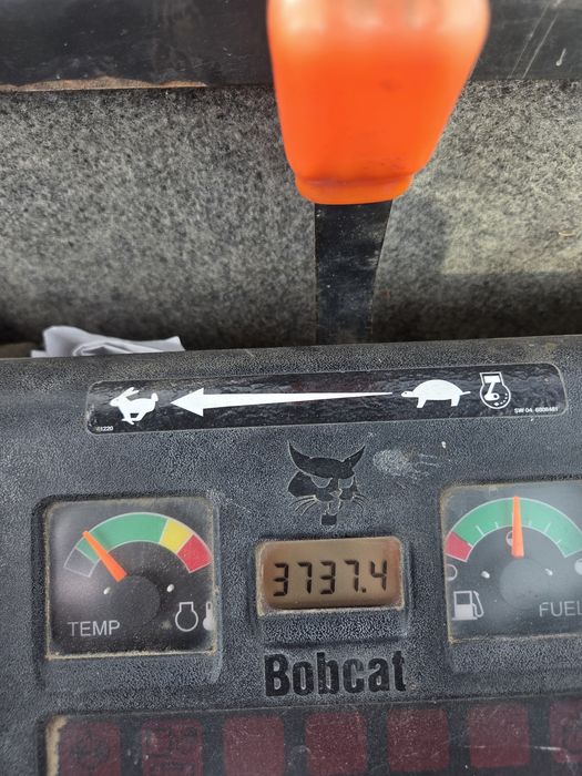 Koparka Minikoparka bobcat 325 2.7 t przyczepa