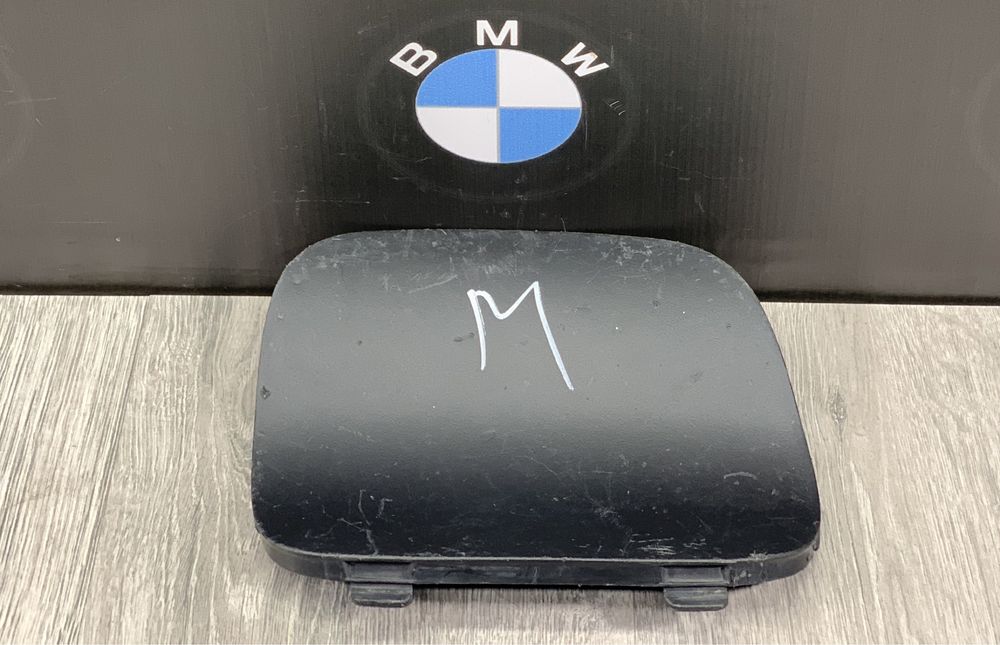 Заглушка Заднього Бампера BMW X5 E53 Права R 8244440