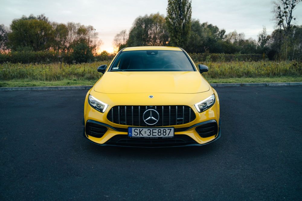 Wynajem samochodu Mercedes-AMG A45s 4MATIC+ - wypożyczalnia samochodów