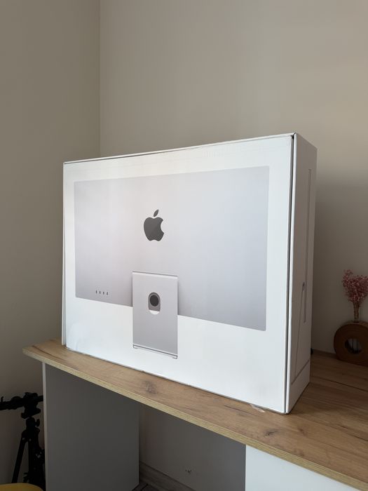 apple studio display - купить монитор для ПК - Цена на OLX.ua