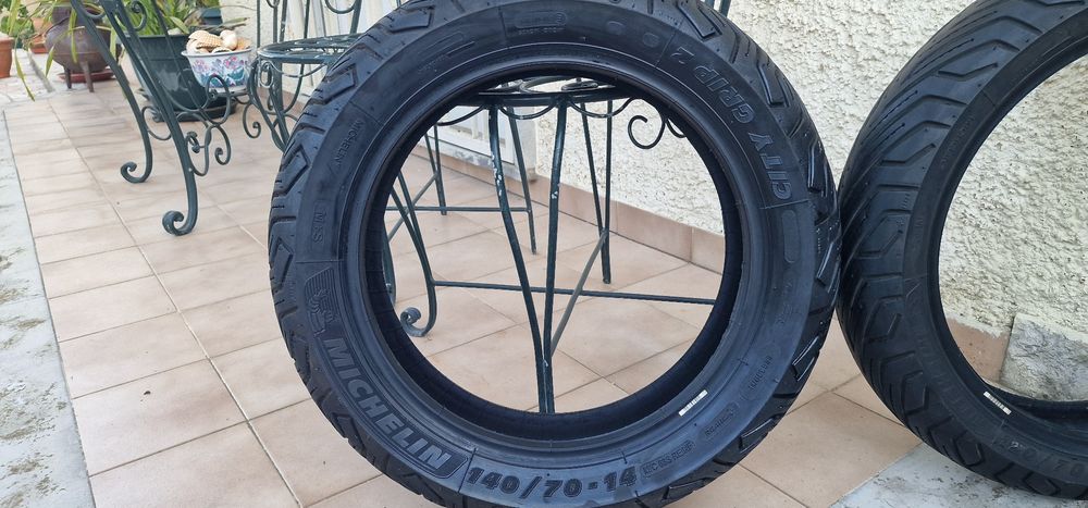 2 Pneus michelin city grip 2  medidas 140/70/14 e 120/70/15 para scoot