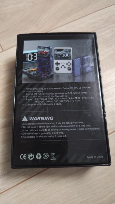 Konsola przenośna retro R36S Linux Arkos