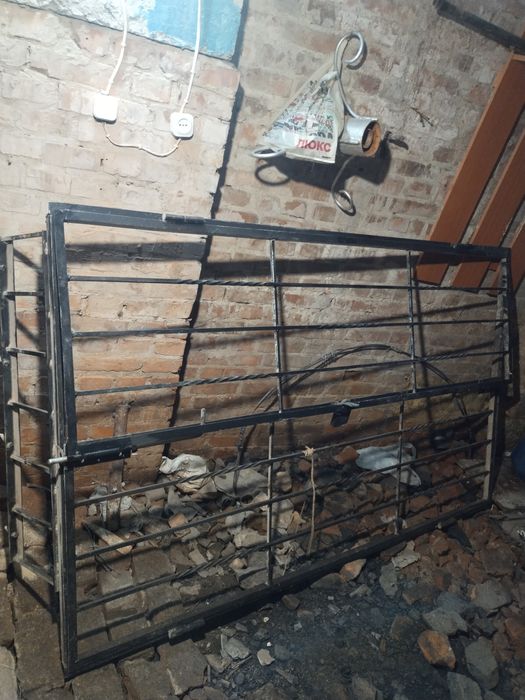 Продам двері двійні