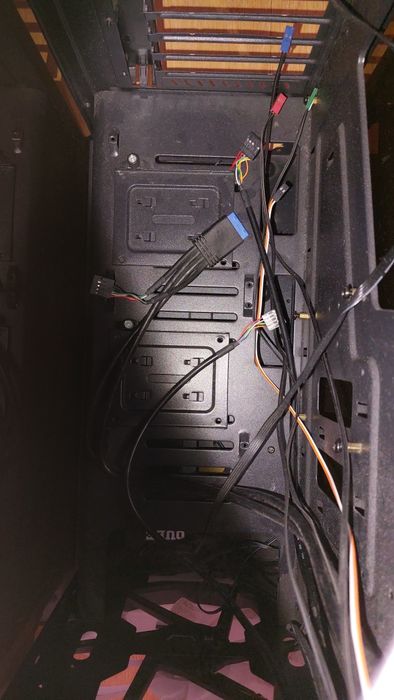 Корпус QUBE Mirror II Black