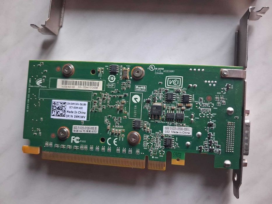 Видеокарта NVIDIA NVS 300/NVIDIA Quadro 512Mb в идеальном состоянии!