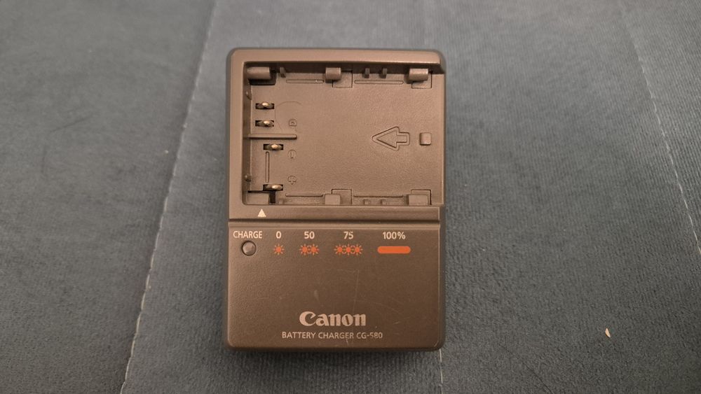 Canon 5D classic z gripem