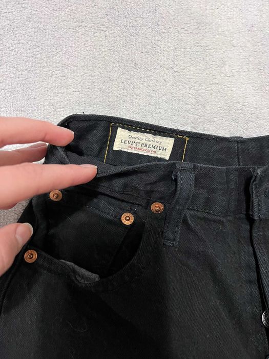 Джинси чорні levi's levis 501 high rise straight leg crop jeans
