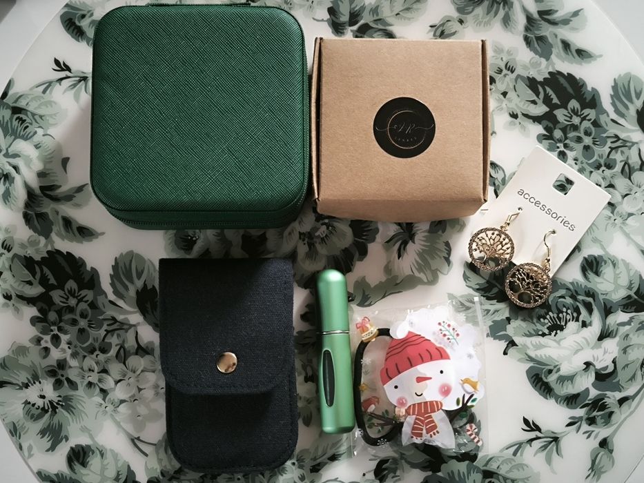Zestaw prezentowy biżuteria i akcesoria + gratis