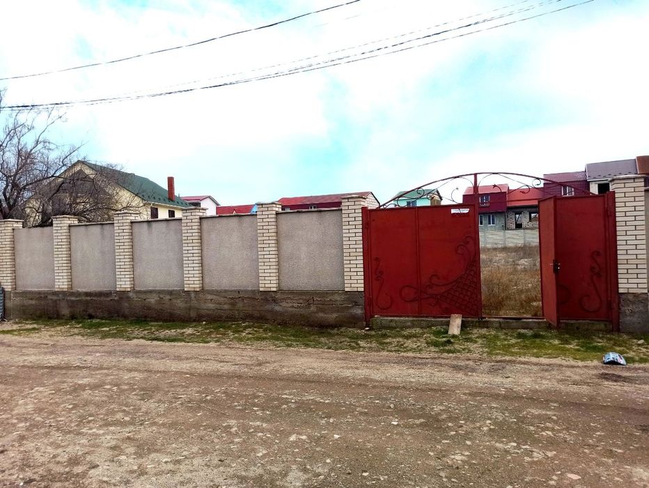 Участок в центре Затоки