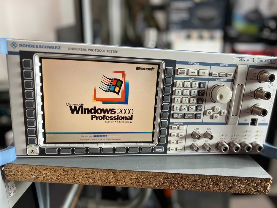 Uniwersalny tester protokołów Rohde & Schwarz CRTU RU