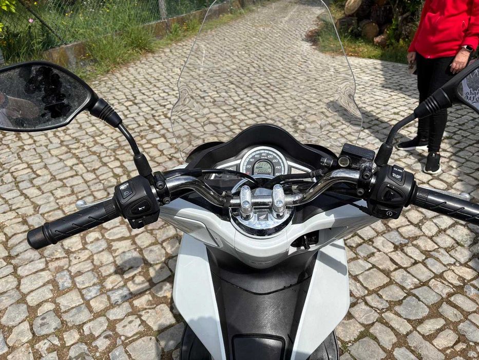 Honda PCX 125 (2016)