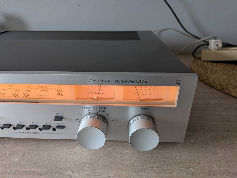 Zadbany Philips 602 am fm stereo receiver