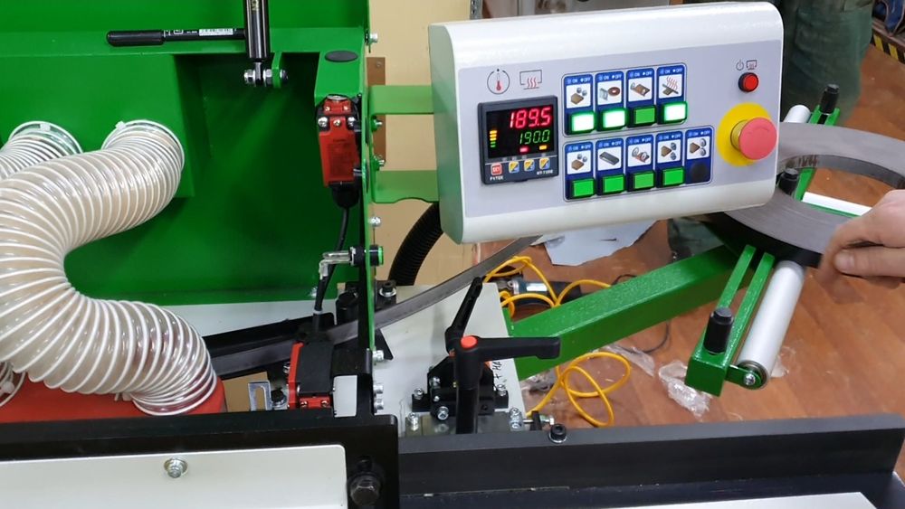 Кромкооблицовочный станок G-MAX 360 з прифуговкую