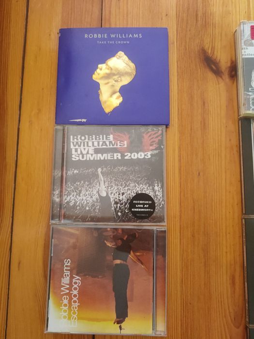 Sprzedam płyty w bardzo dobrym stanie the beatles, robbie williams i i