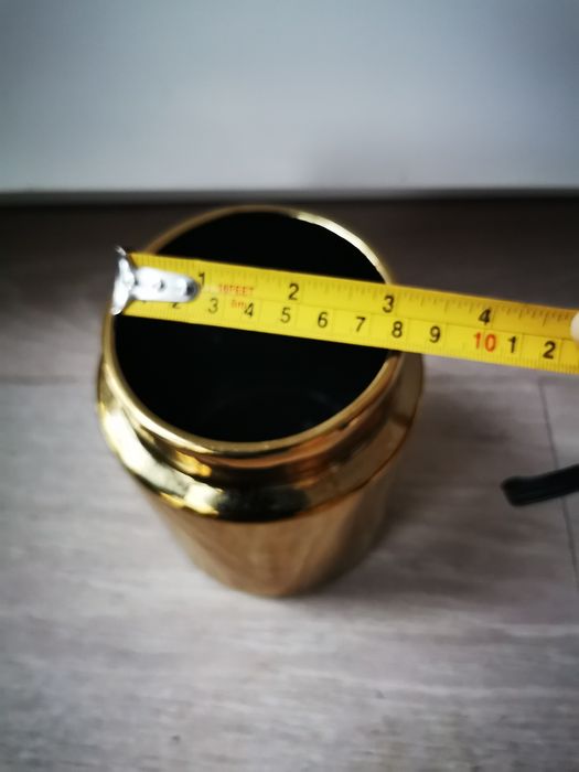 Bloomingville zloty pojemnik ceramiczny