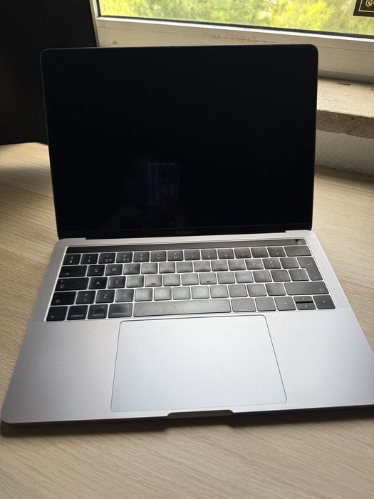 MacBook Pro 13” 2016 – Potente e Pronto para Uso!