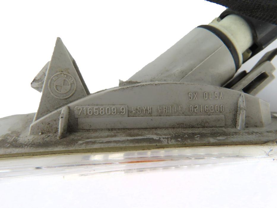 Pisca Guarda-Lamas Bmw 6 Ref: 63137165809/9119967 2004 - 2010