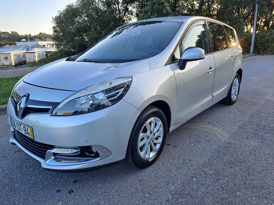 Renault Grand Scénic 7 lugares “Bose Edition” de 2014 com 160.000 km, — photo 4