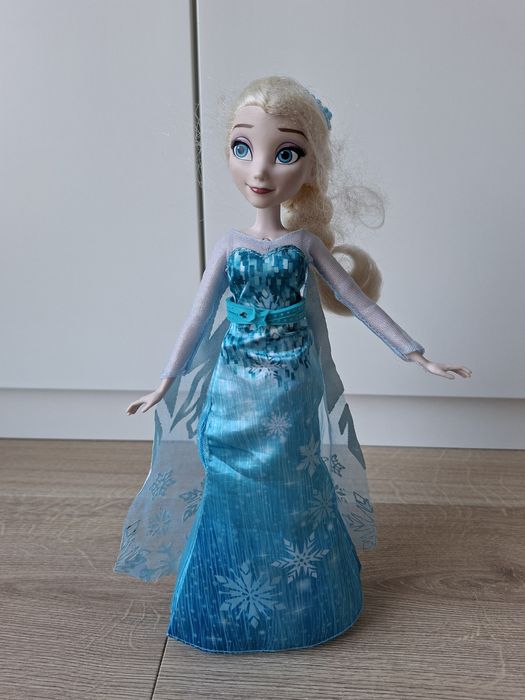 Lalka Elsa Kraina Lodu grająca