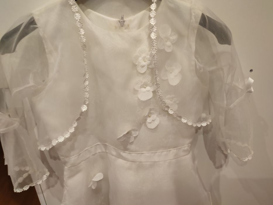 Vendo vestido de comunhão 12 anos