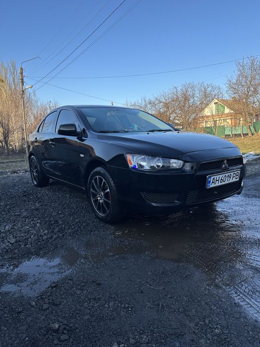 Продам Митсубиси Лансер 10