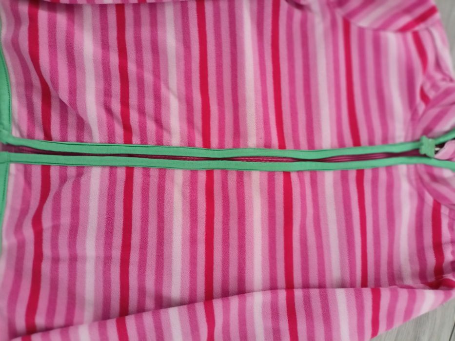 Polar , sweterek rozpinany 122