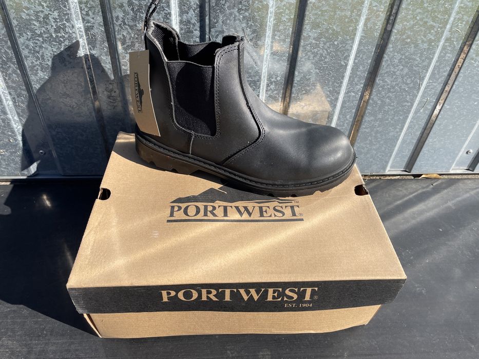 Sztyblety robocze 40 Portwest ochronne czarne