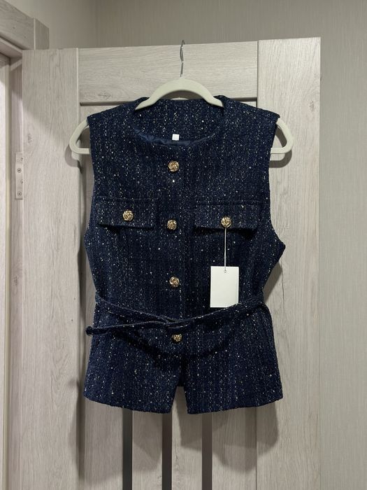 Твідовий жилет Zara