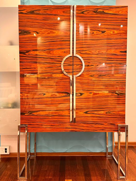 designerska, nowoczesna komoda wysoki połysk