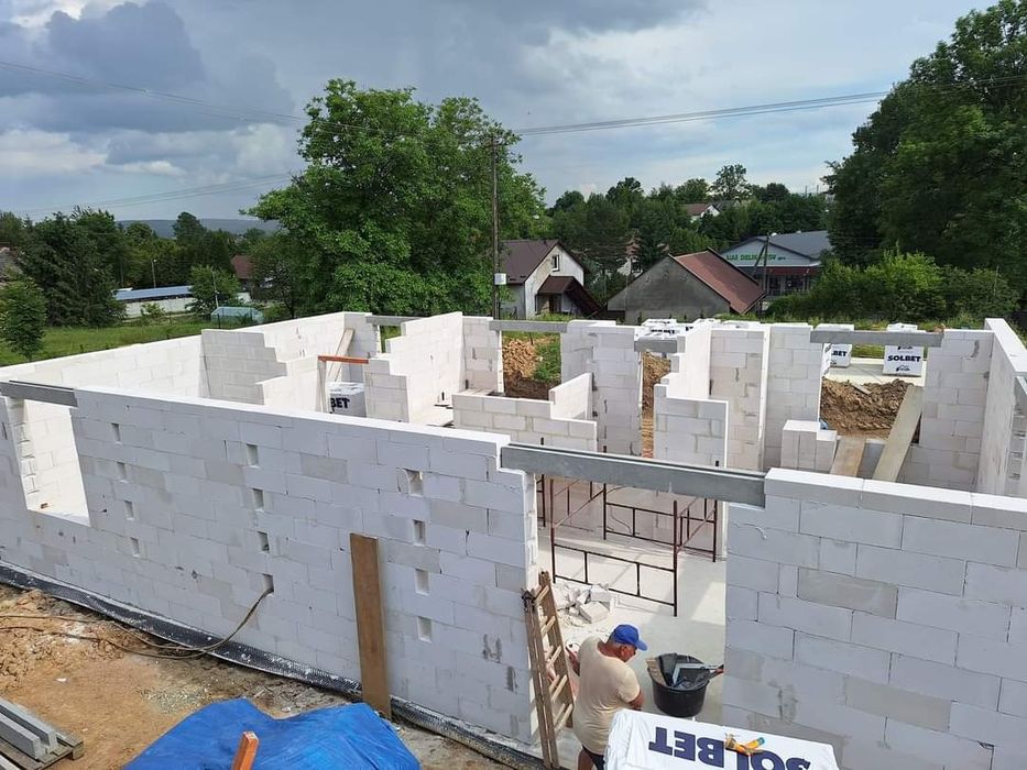 Murarz, budowa domów