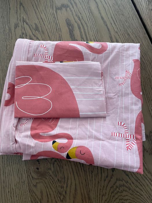 Capa de edredao e fronha de criança