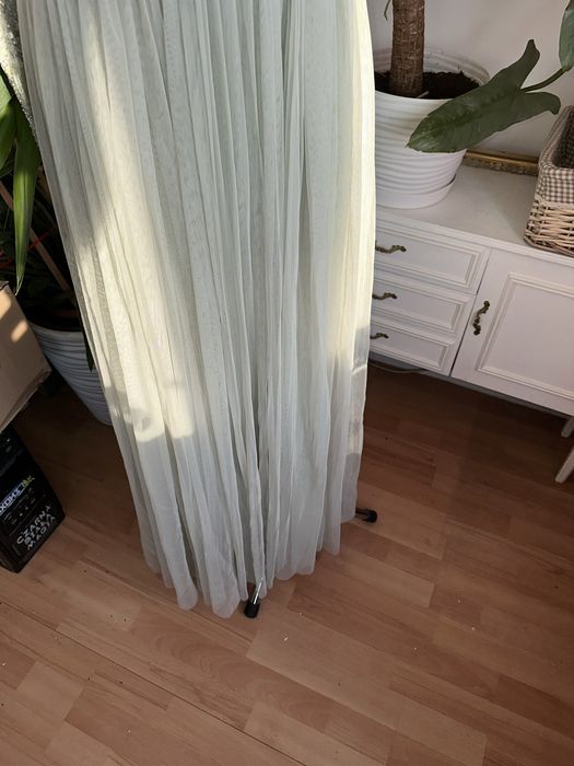 Szałwiowa sukienka maxi zdobiona cekinowa tiulowa m 38 asos L 40