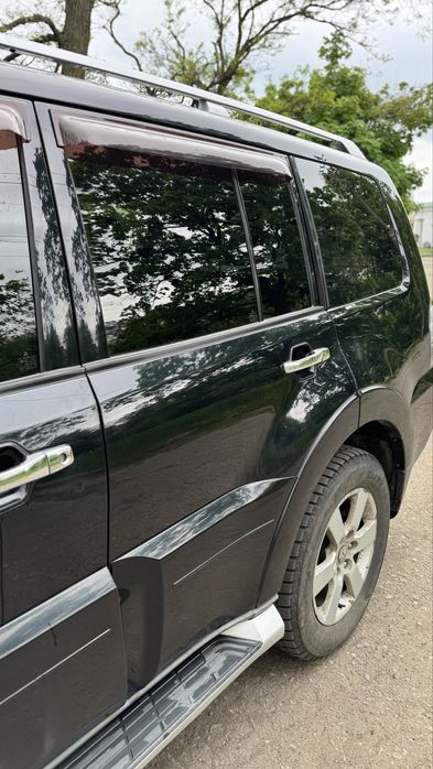 Продам Pajero Wagon 3.8