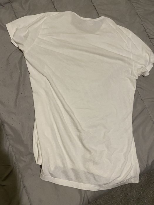 Tshirt Calvin klein em bom estado