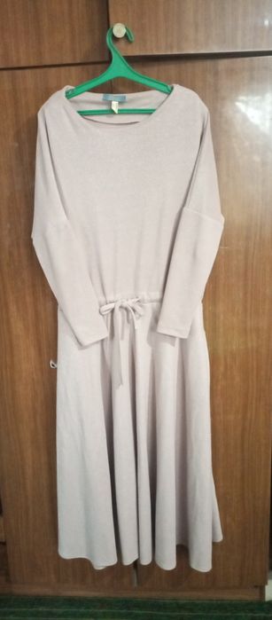 Сукня в гарному стані