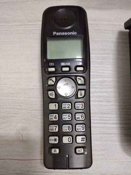 Телефон Panasonic KX-TG7227UA