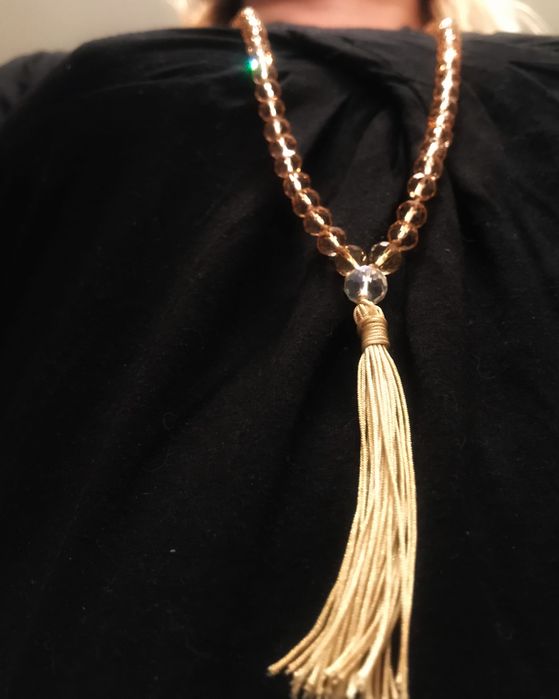 Naszyjnik z kryształków szklanych. Mala