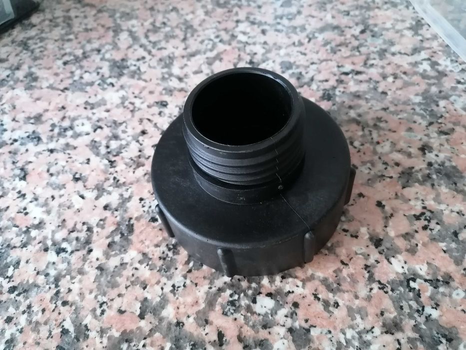 Rosca de 10cm para depósito de 1000 litros