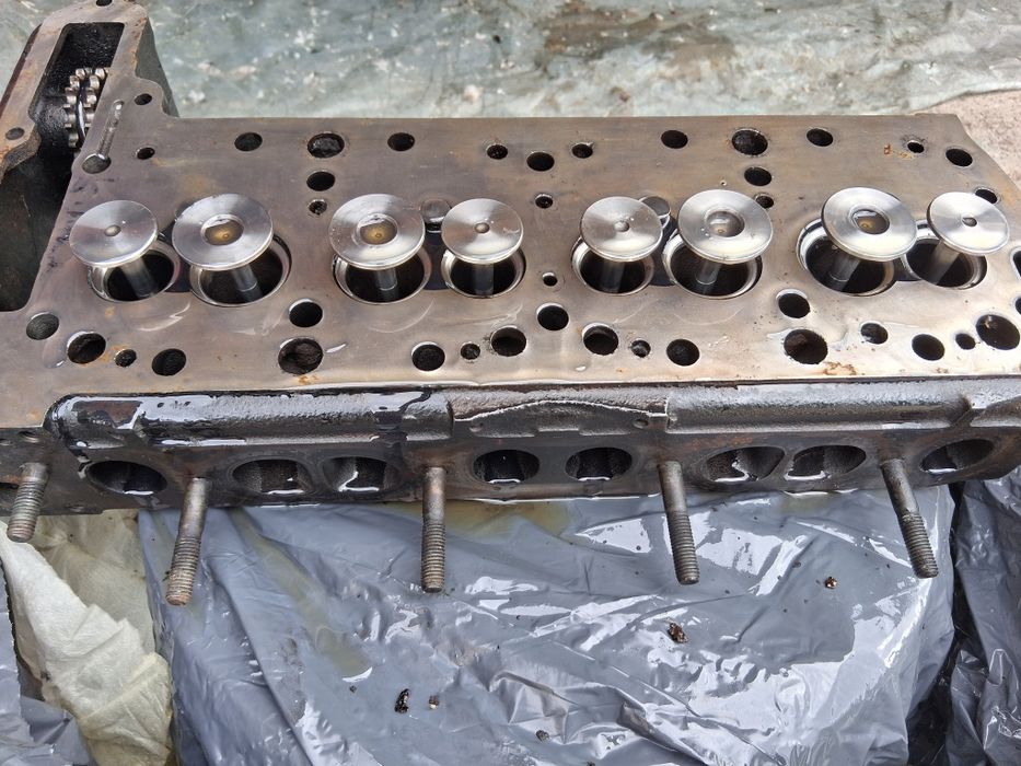 Glowica mercedes w123 w115 2.0,2.2d