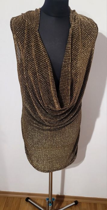 Nowa zjawiskowa mieniąca się sukienka koktajlowa z kapturem rozm. 40