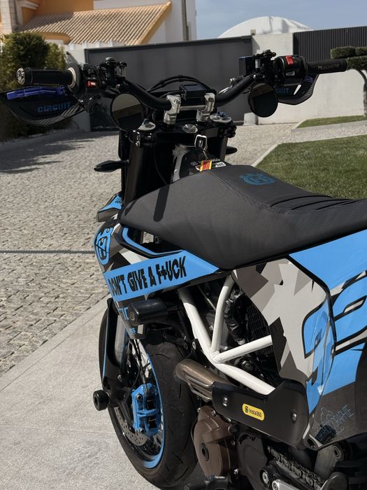 Husqvarna 701 Supermotard