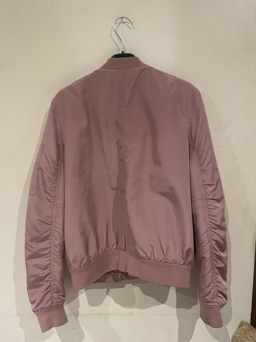 Casaco curto rosa Stradivarius