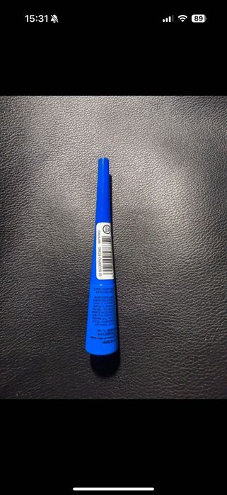 Precyzyjny eyeliner w płynie Bell