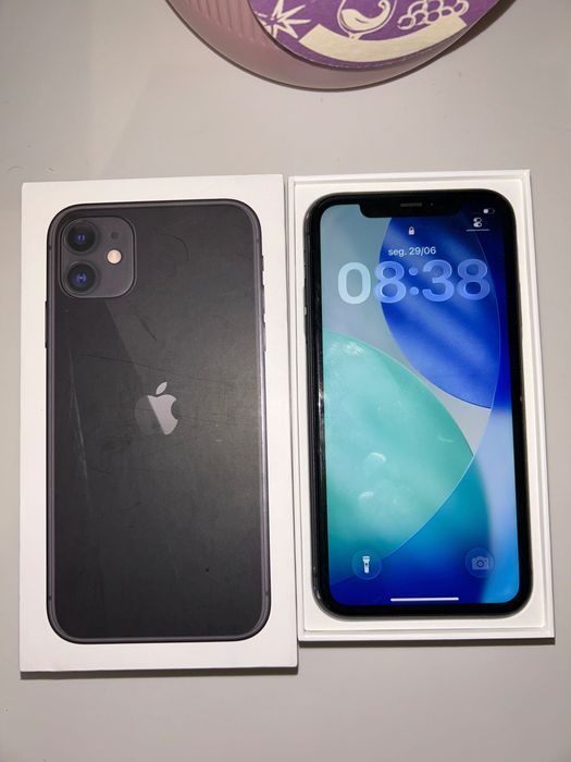 iPhone 11 64GB Preto | 87% Bateria | Caixa Original