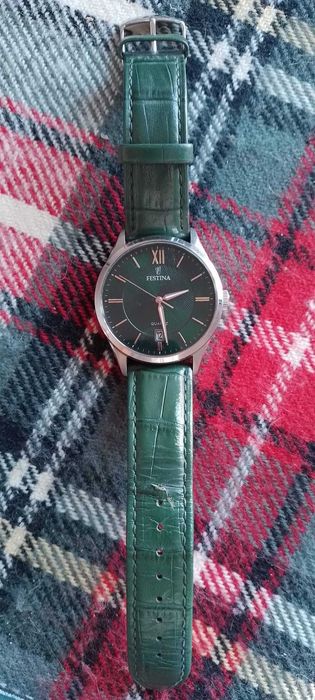 Relógio Festina Original – Elegante e Funcional 60,00